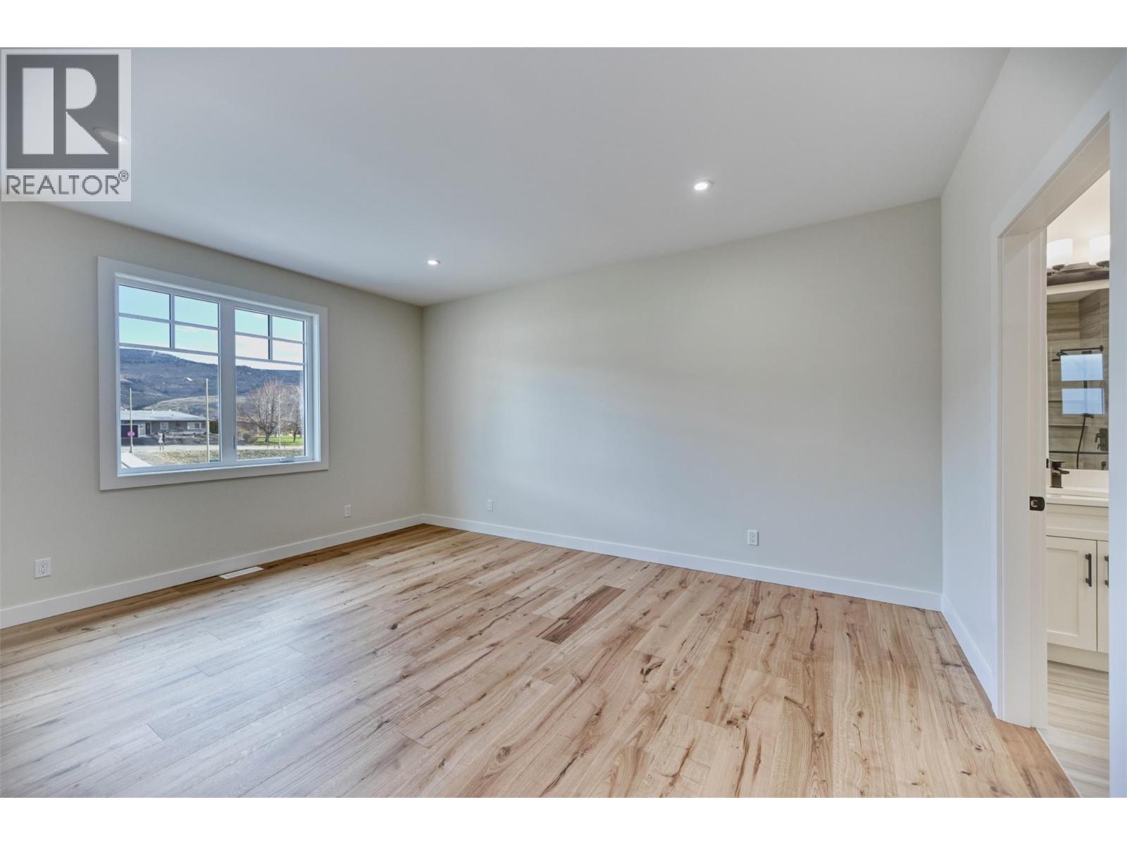 9 Hibiscus Court, Osoyoos