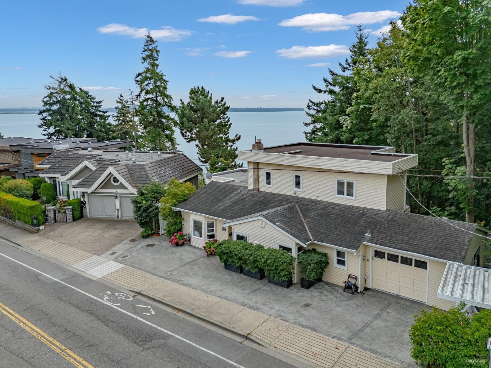 14104 MARINE DRIVE, White Rock