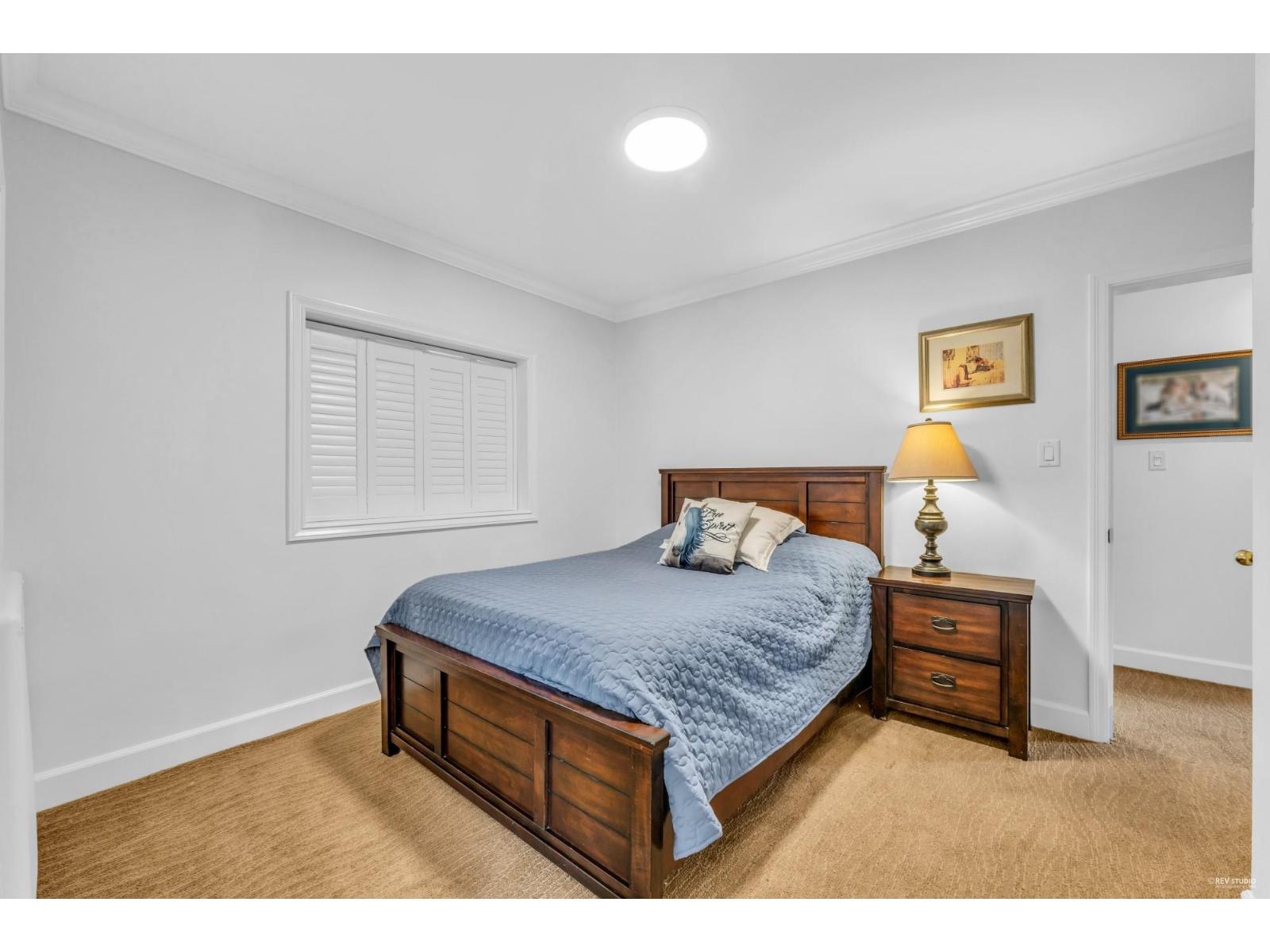 14104 MARINE DRIVE, White Rock