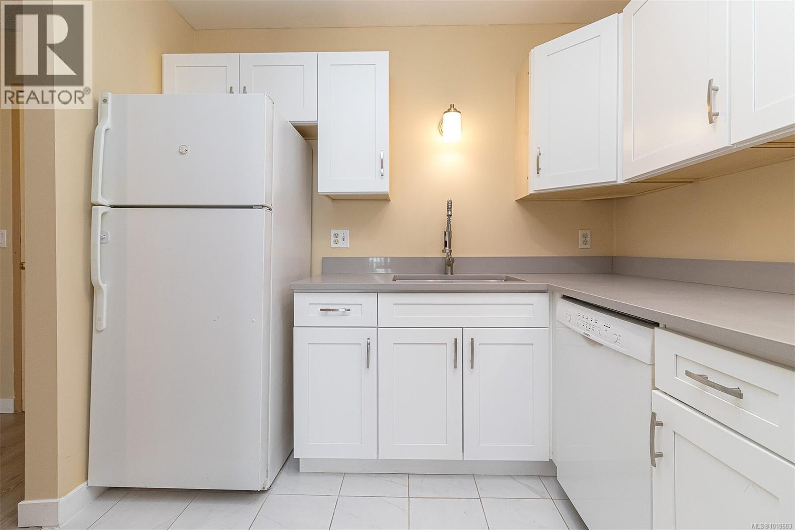 304 4728 Uplands Dr, Nanaimo