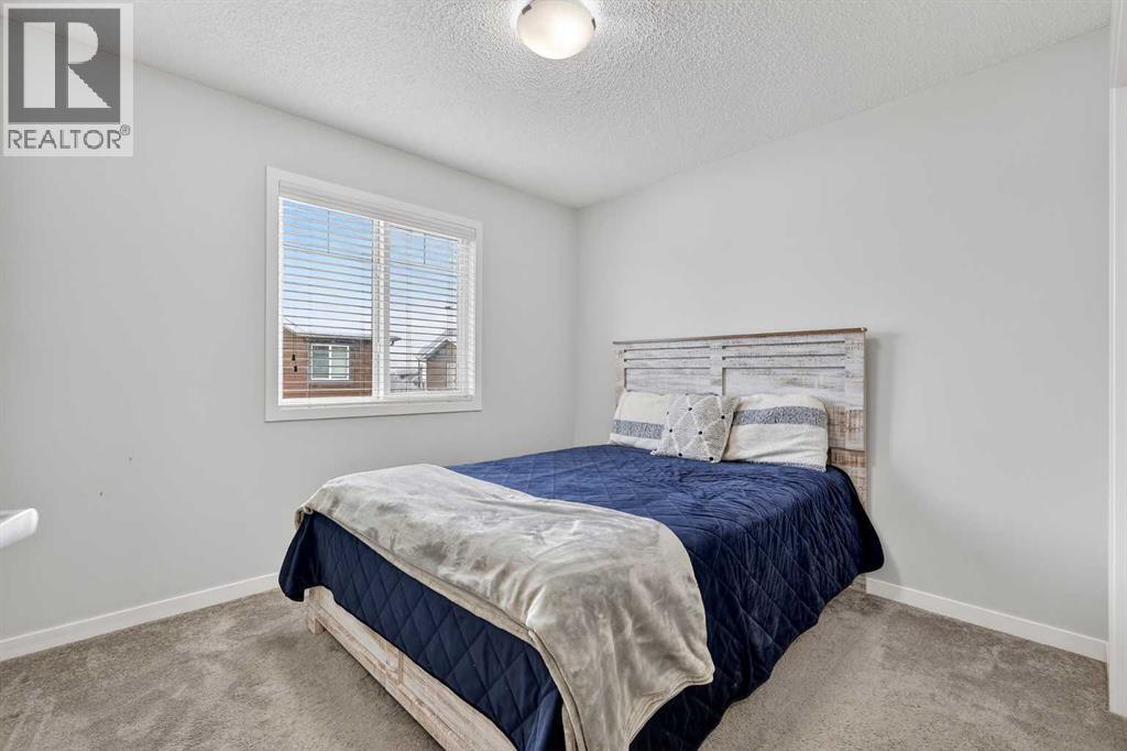 Single Family House for Sale in  New Brighton Walk SE New Brighton Calgary 