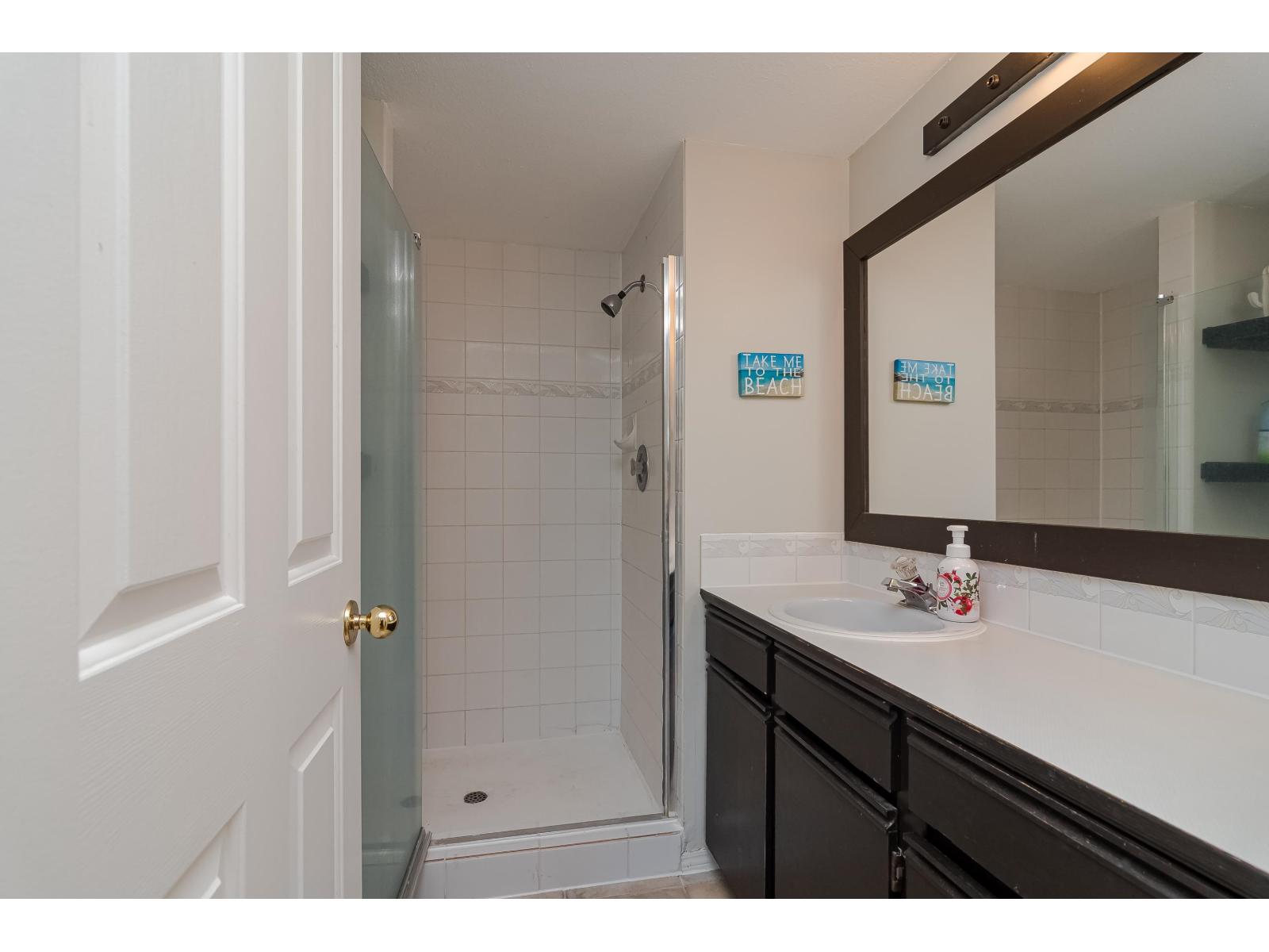 204 1369 GEORGE STREET, White Rock