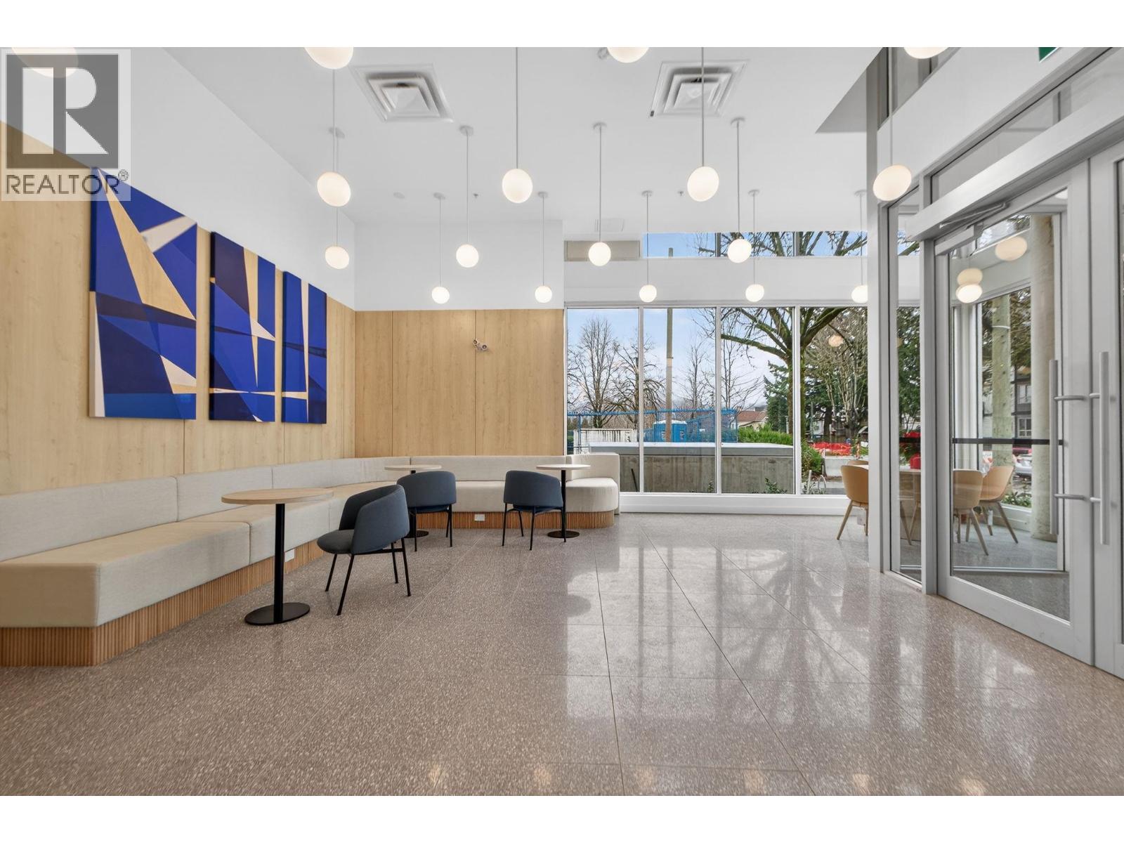 424 2471 ST. GEORGE STREET, Vancouver