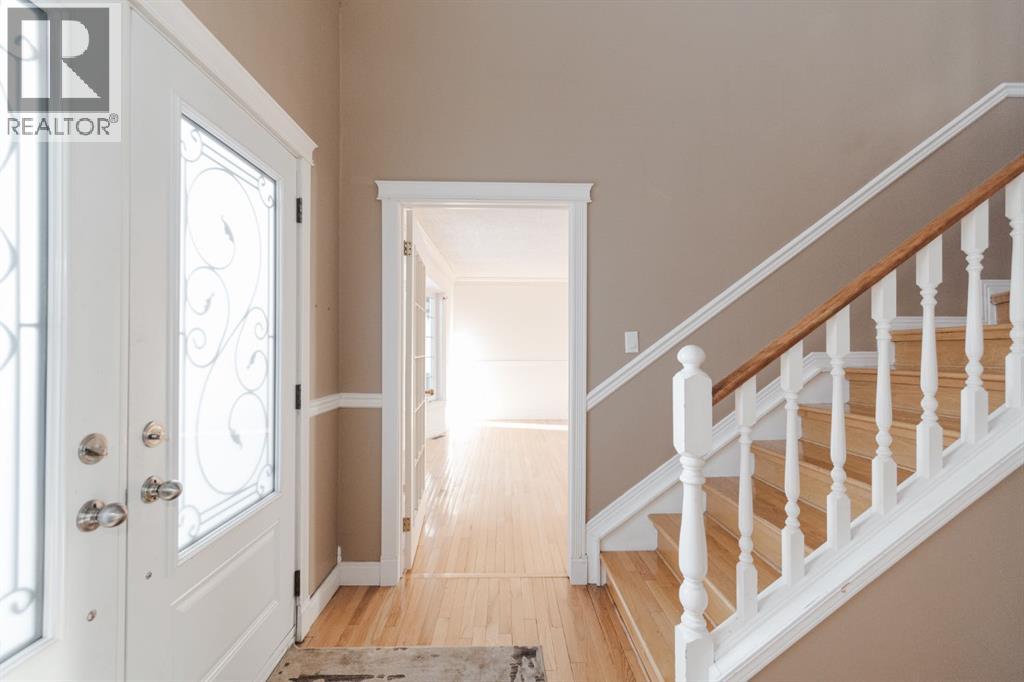 225 Bacon Place, Fort McMurray