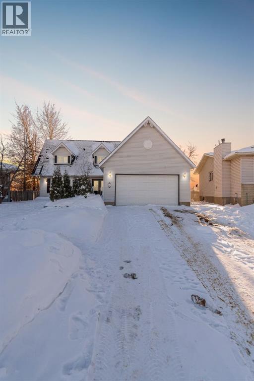 225 Bacon Place, Fort McMurray