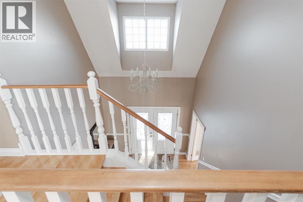 225 Bacon Place, Fort McMurray