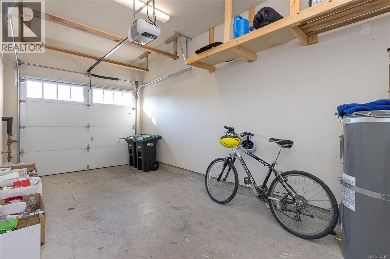 14 1900 Watkiss Way, View Royal