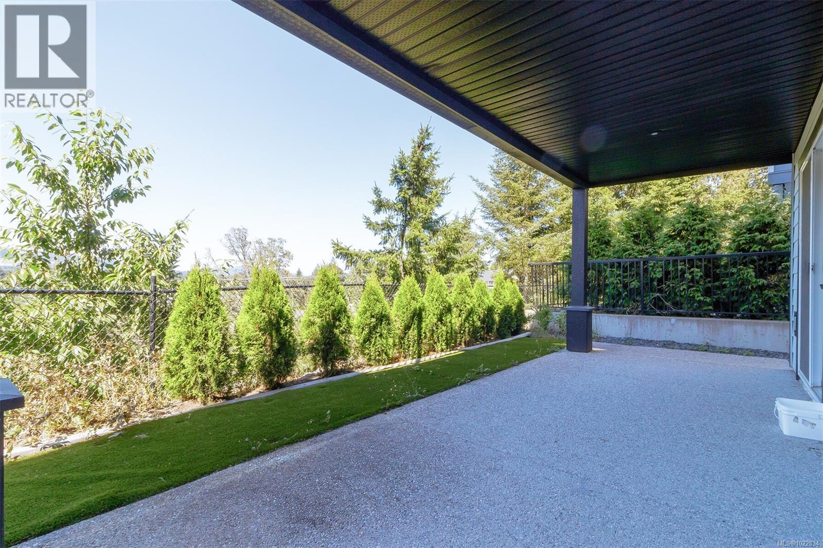 930 Peace Keeping Cres, Langford