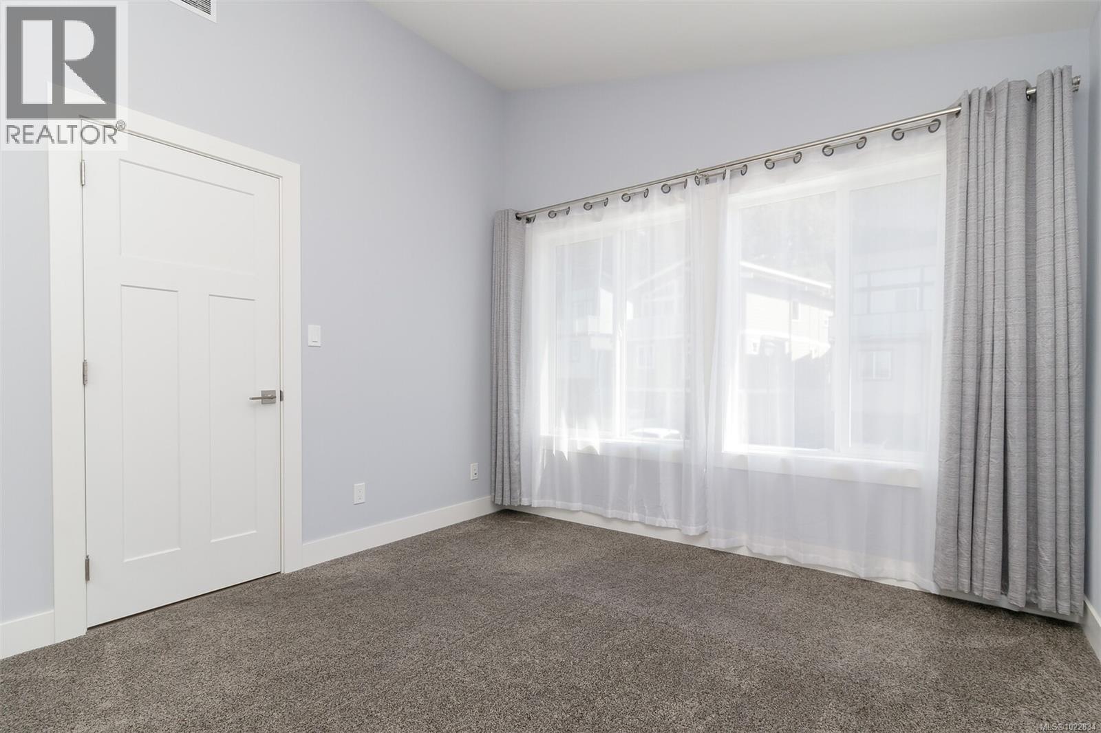 930 Peace Keeping Cres, Langford