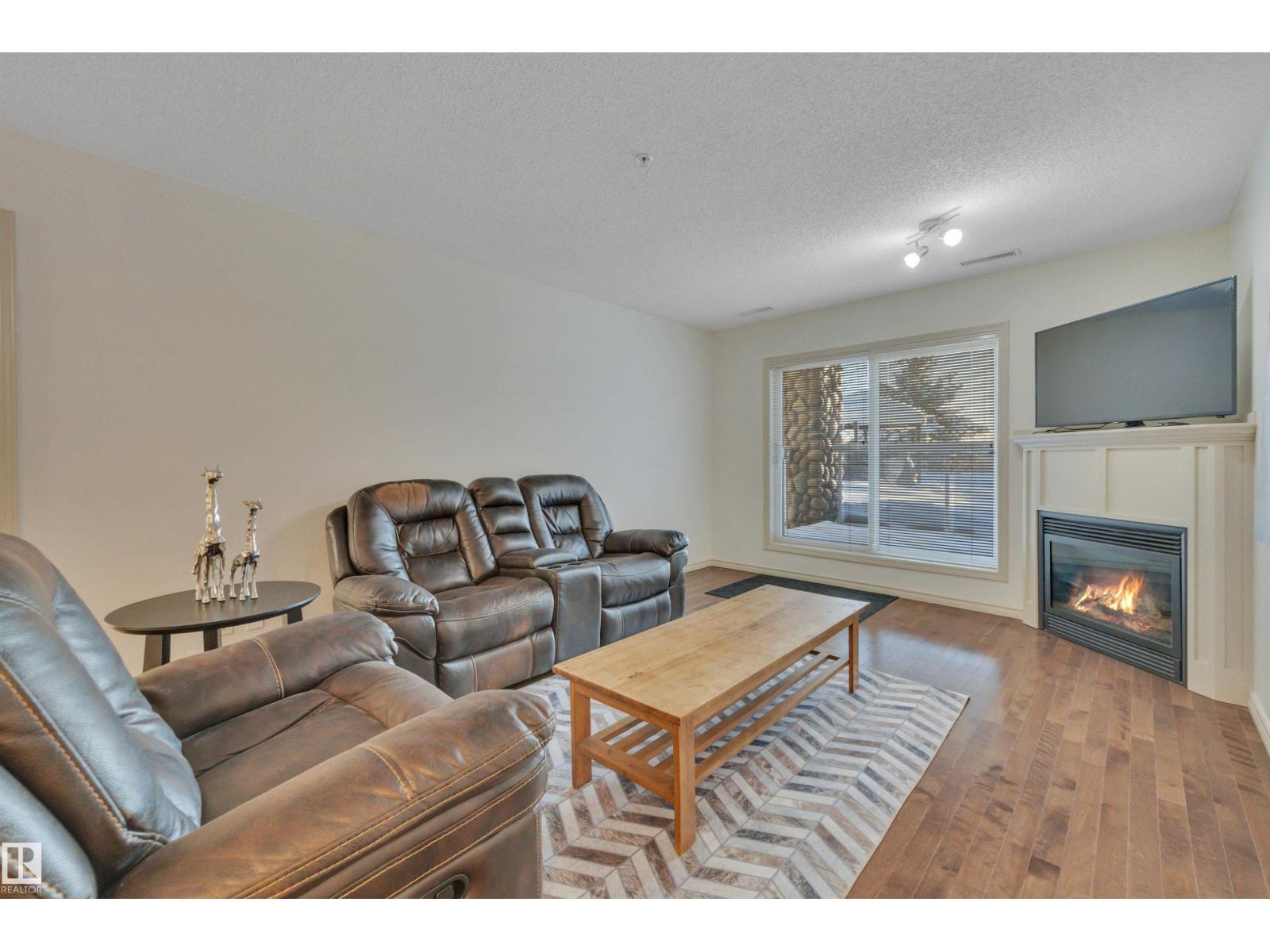 #119 16035 132 ST NW - 16