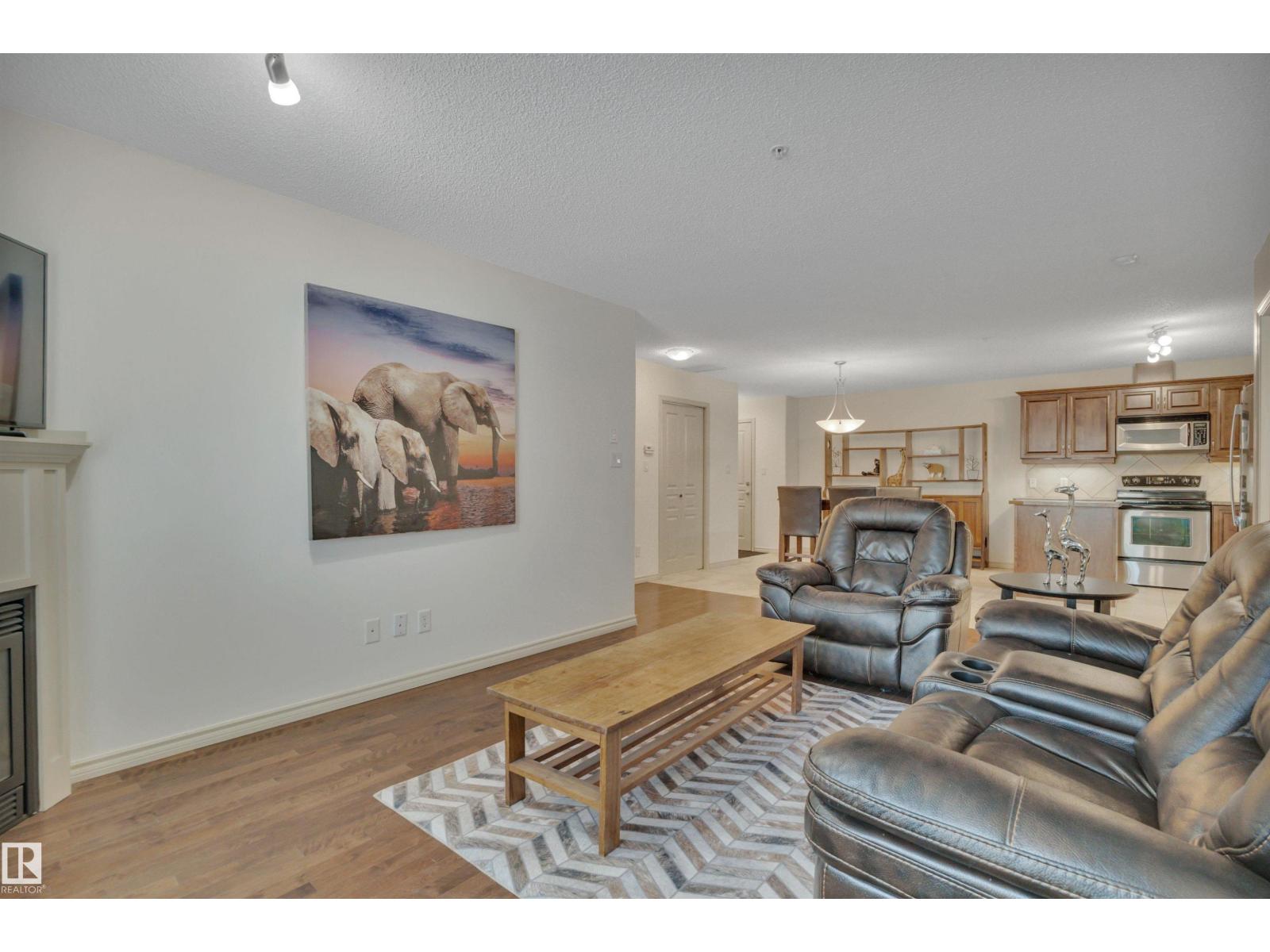#119 16035 132 ST NW - 18
