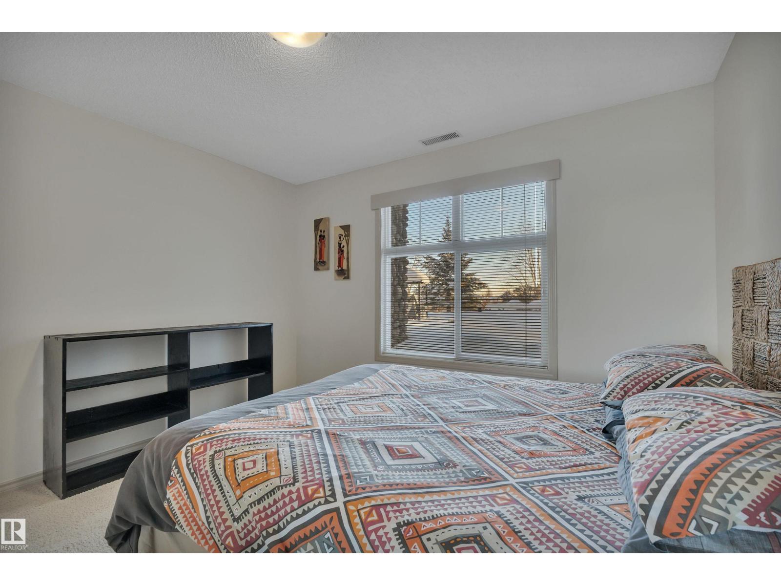 #119 16035 132 ST NW - 28