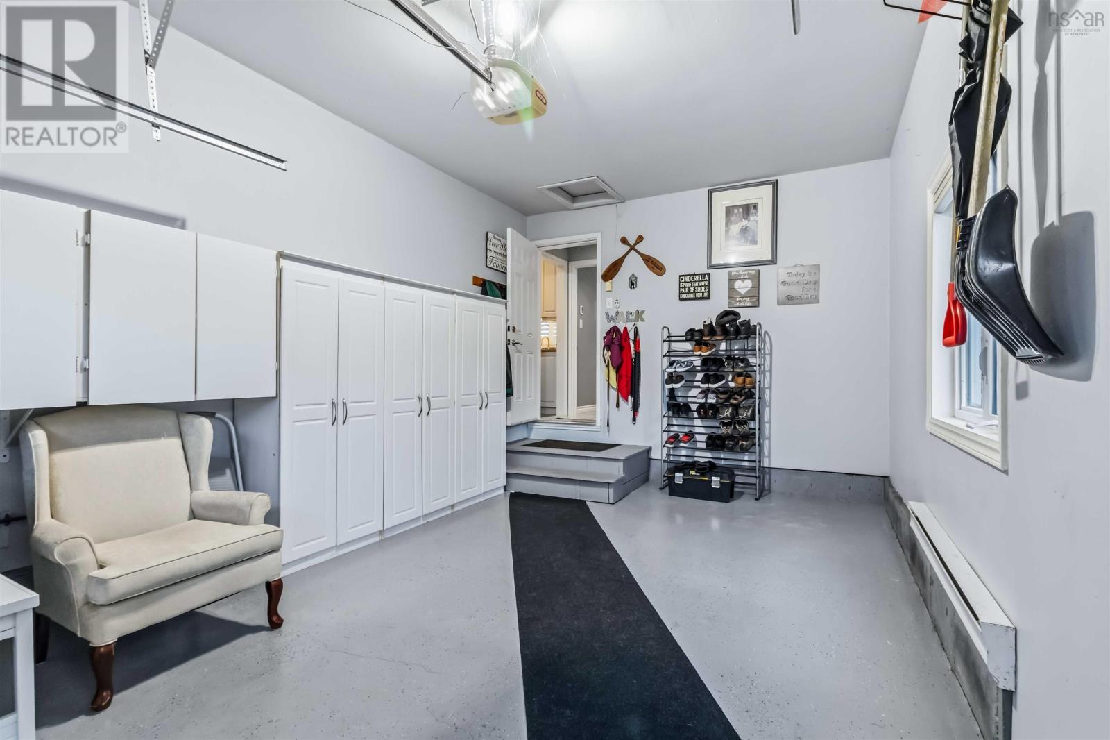 Property 31 of 47 of 15 Stoneridge Court