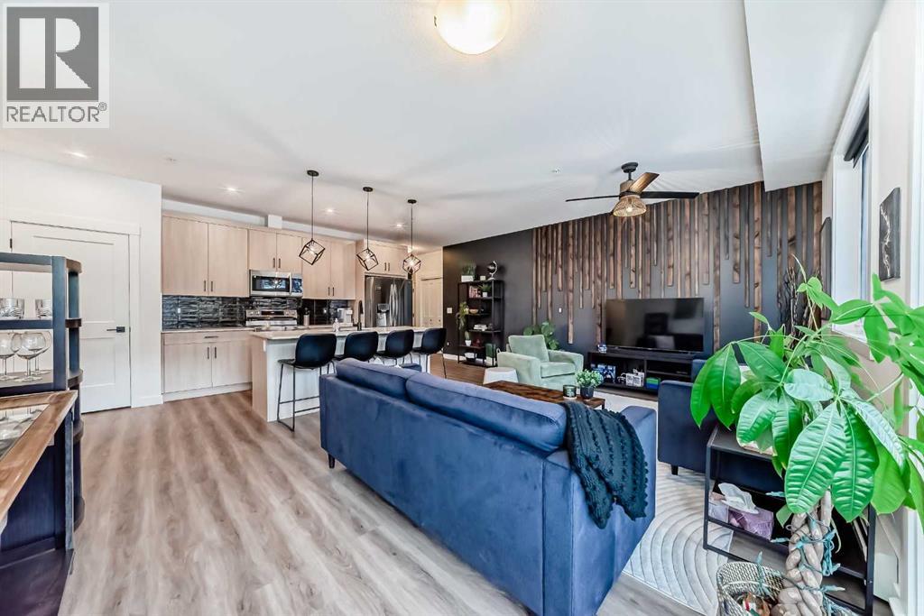 2103, 55 Lucas Way NW, Calgary, Alberta