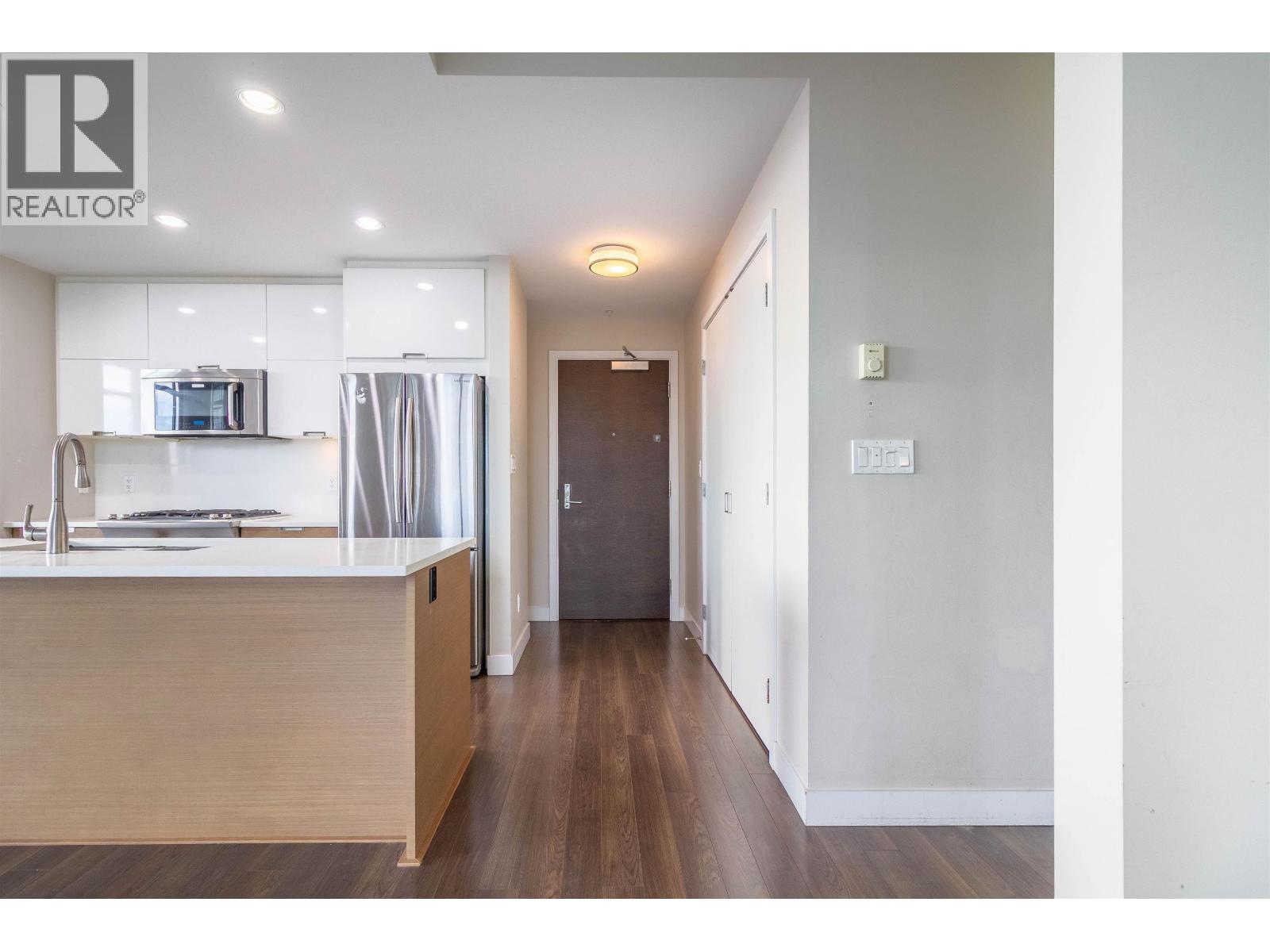 2302 2077 ROSSER AVENUE, Burnaby