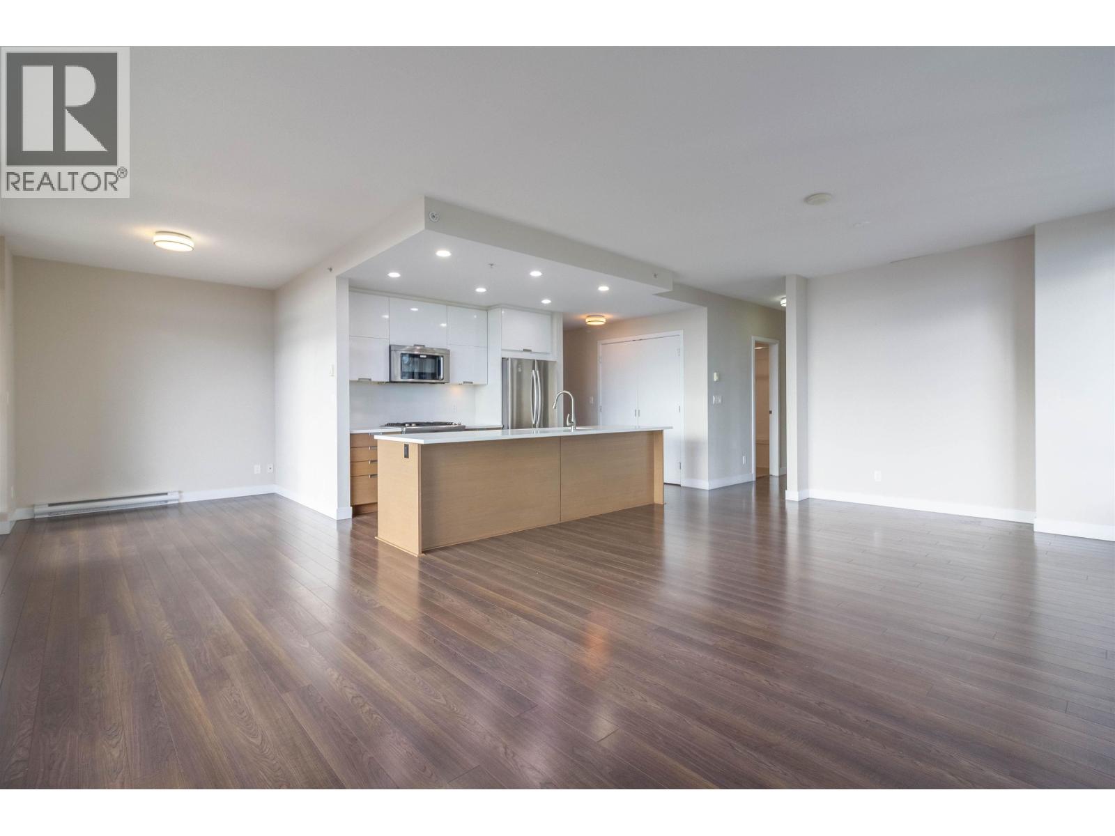 2302 2077 ROSSER AVENUE, Burnaby