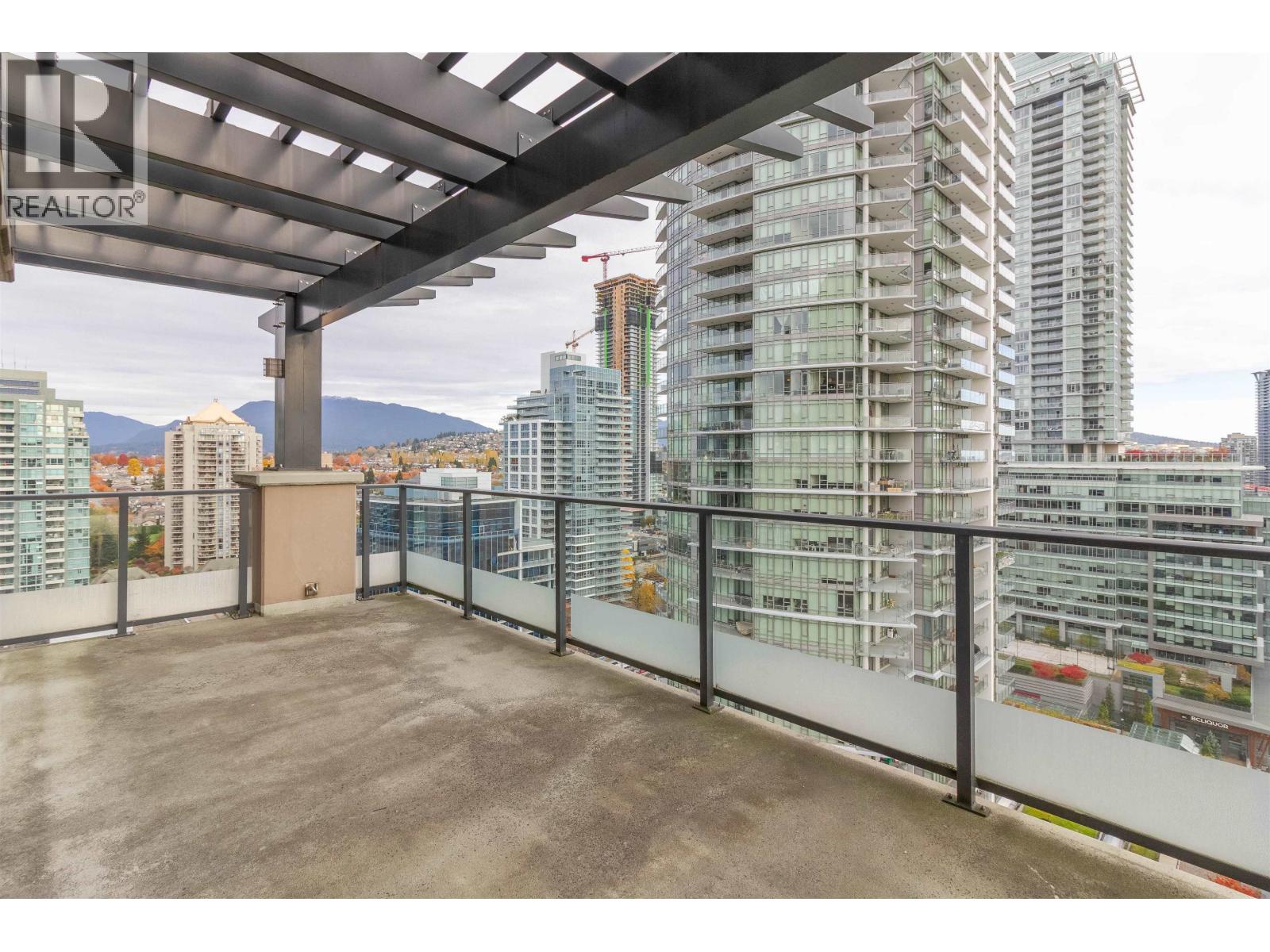 2302 2077 ROSSER AVENUE, Burnaby