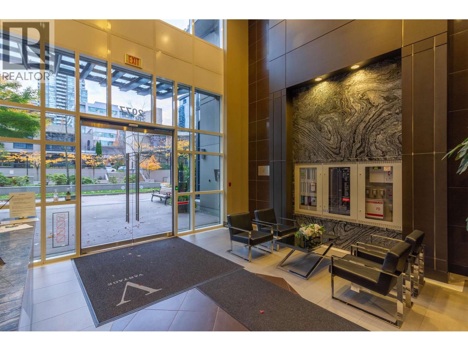 2302 2077 ROSSER AVENUE, Burnaby