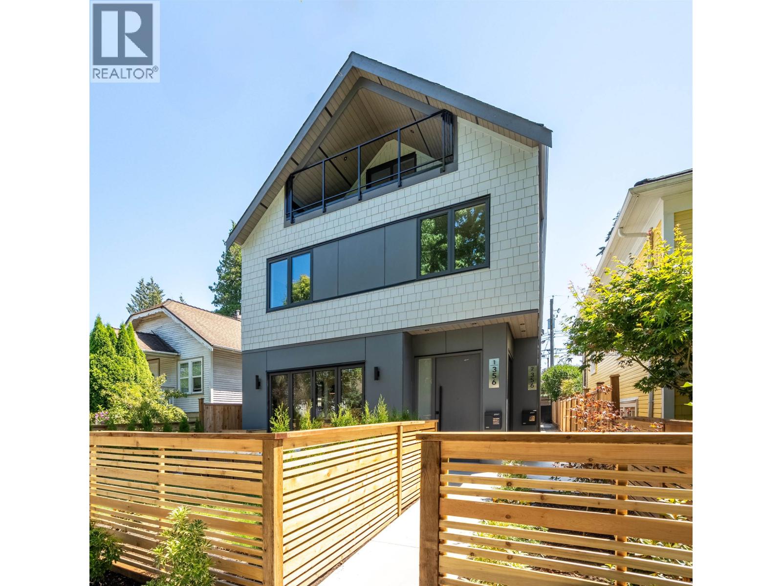 2 356 E 40TH AVENUE, Vancouver