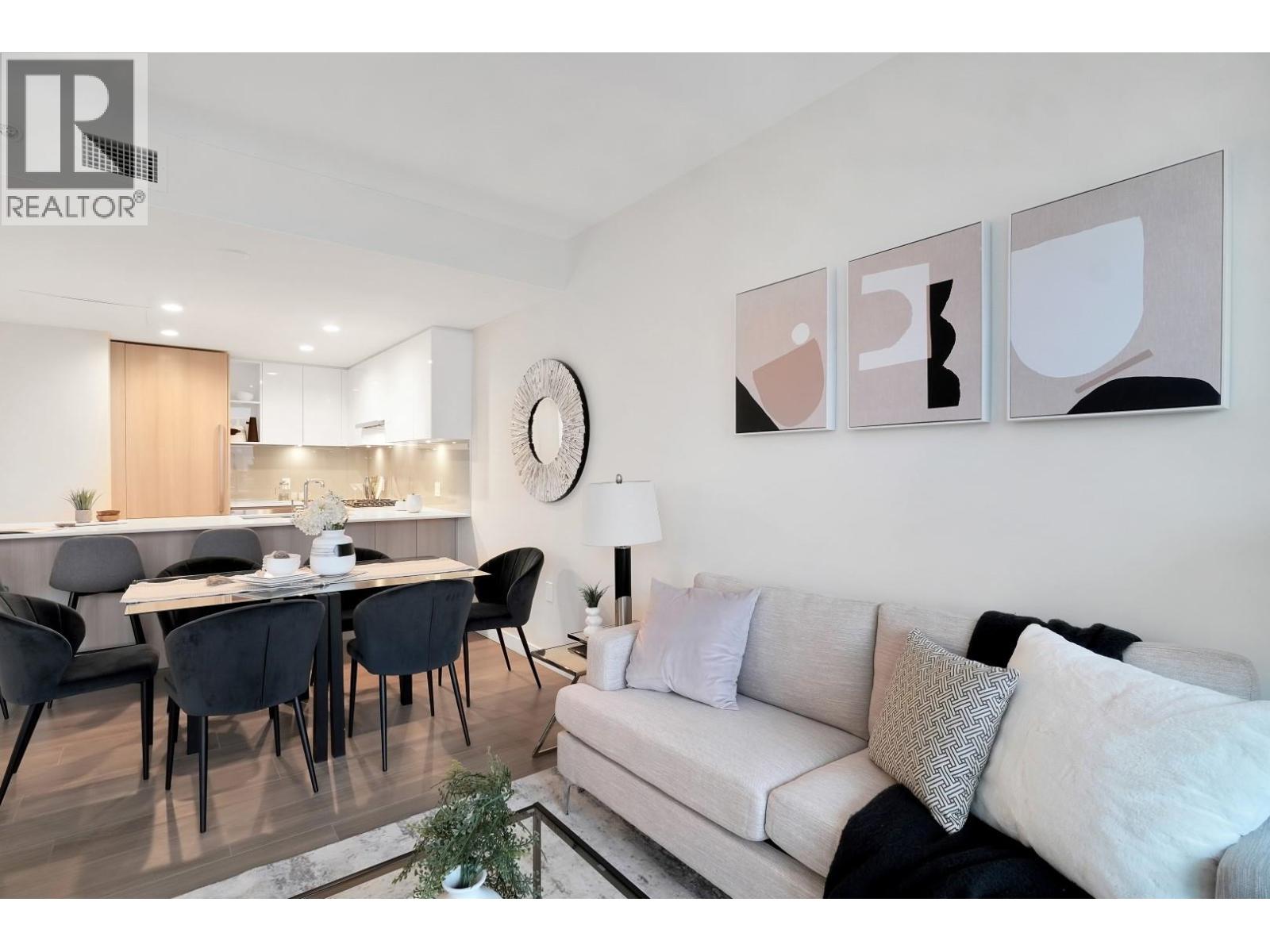 601 618 CARNARVON STREET, New Westminster