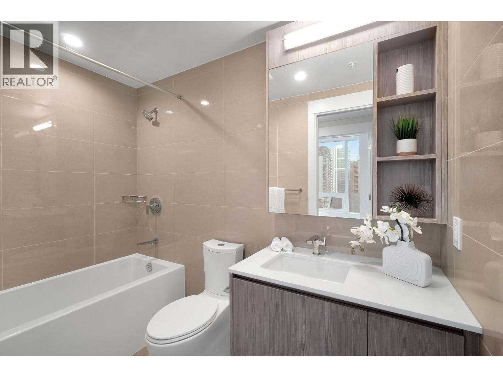 601 618 CARNARVON STREET, New Westminster