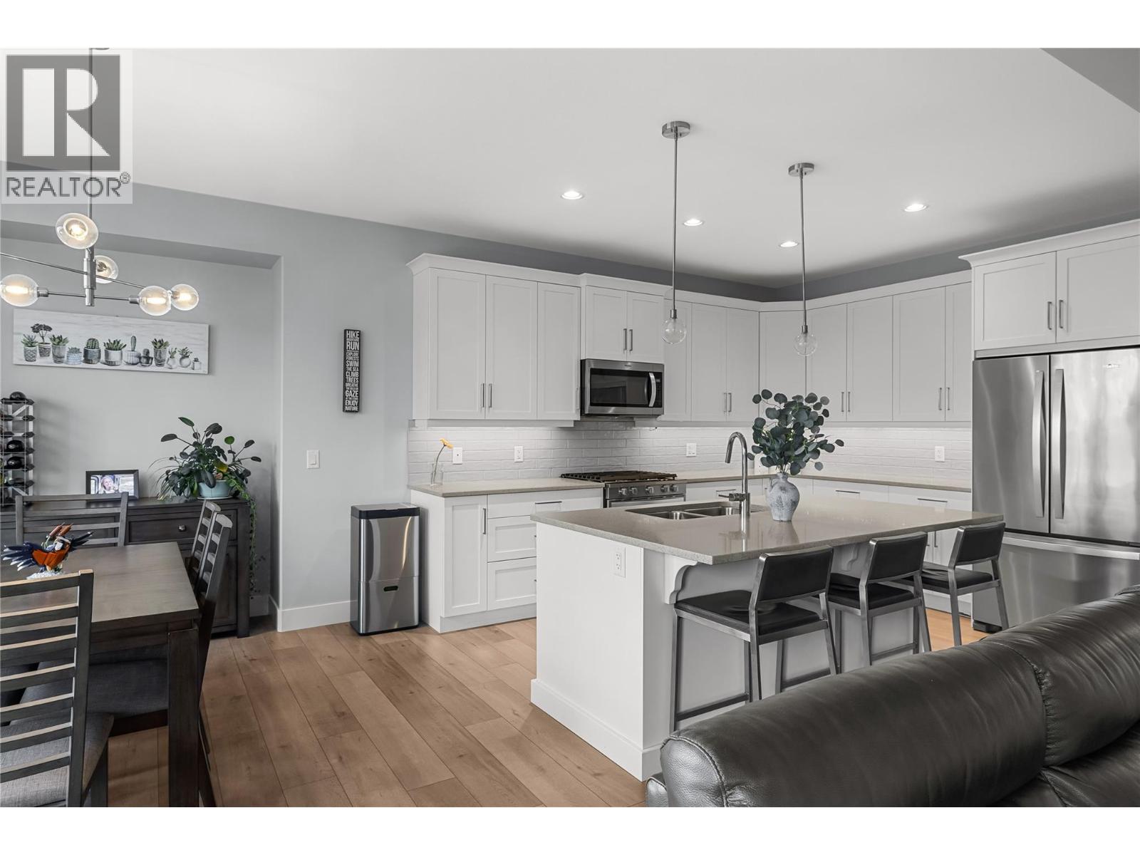  2573 Crown Crest Drive, West Kelowna