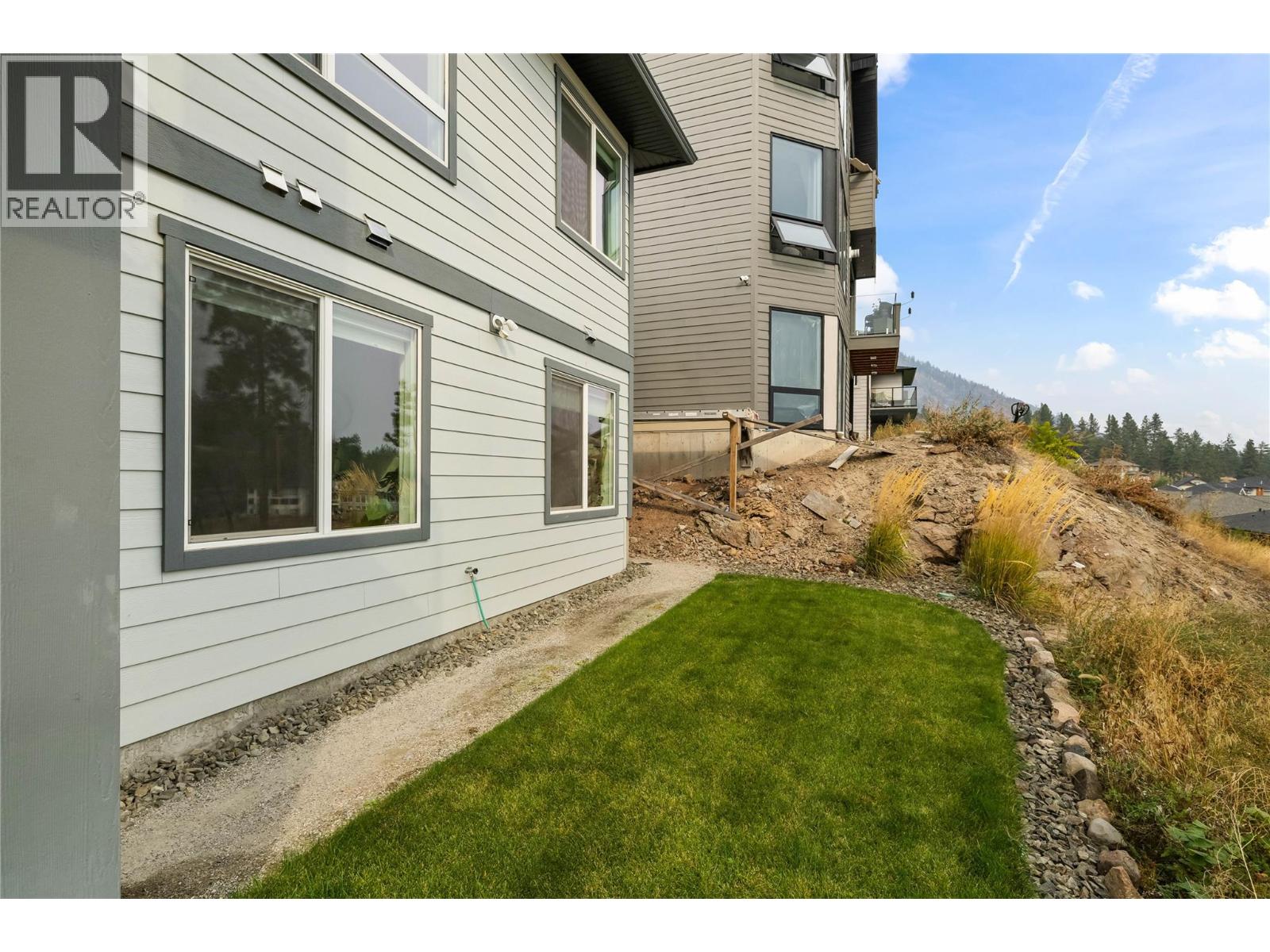  2573 Crown Crest Drive, West Kelowna