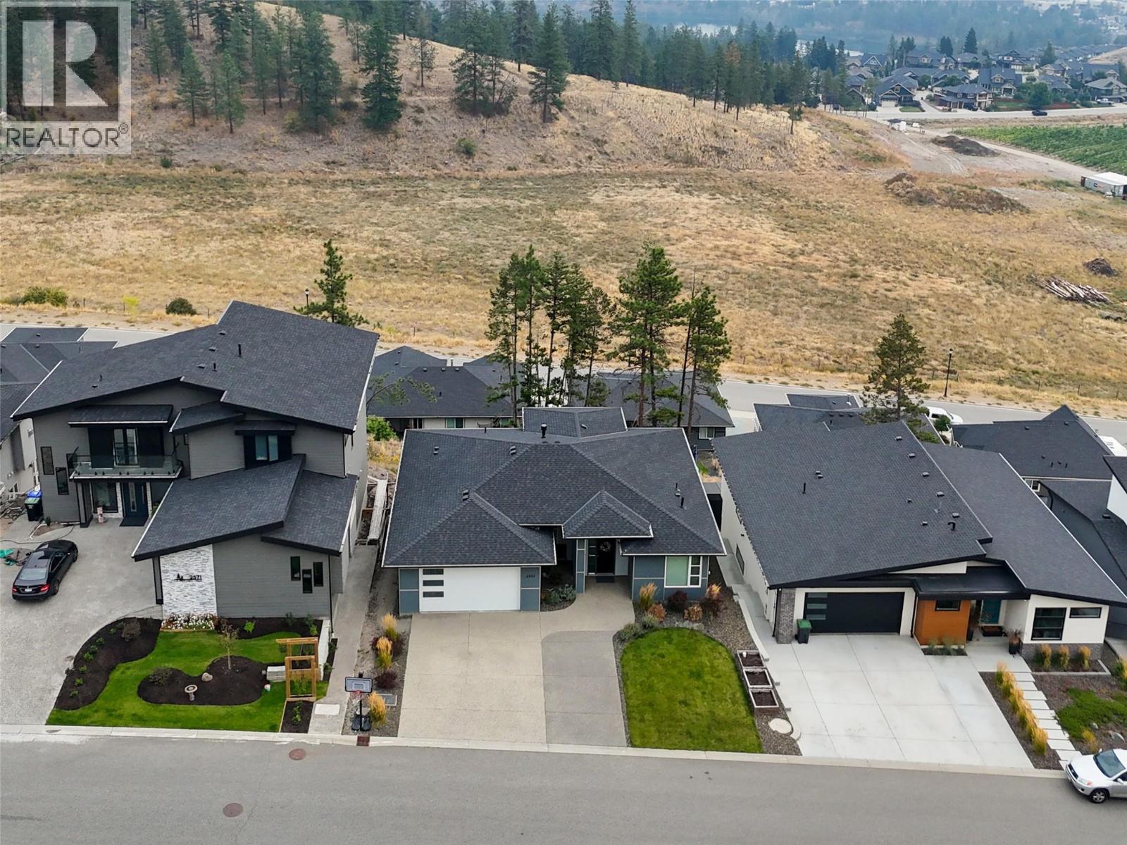  2573 Crown Crest Drive, West Kelowna