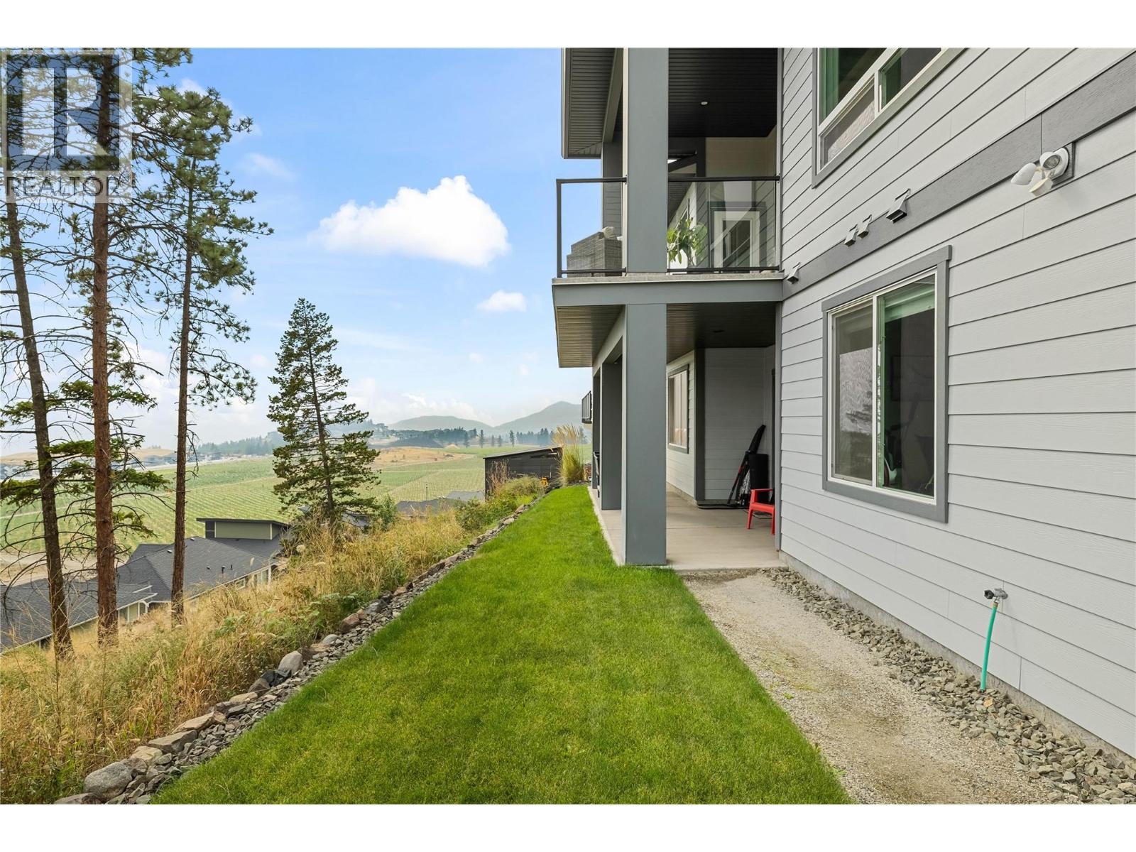  2573 Crown Crest Drive, West Kelowna