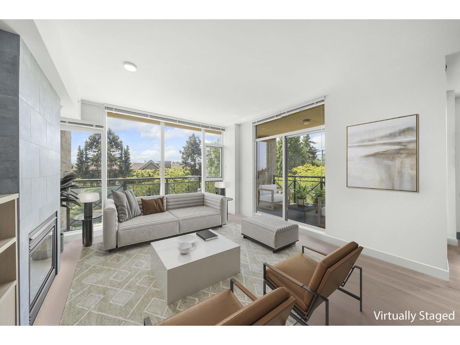 301 15445 VINE AVENUE, Surrey