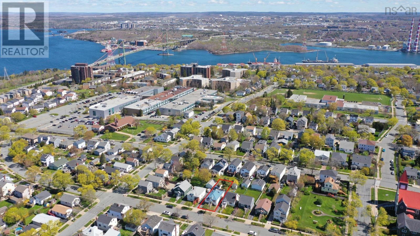 Property 5 of 48 of 3681 High Street