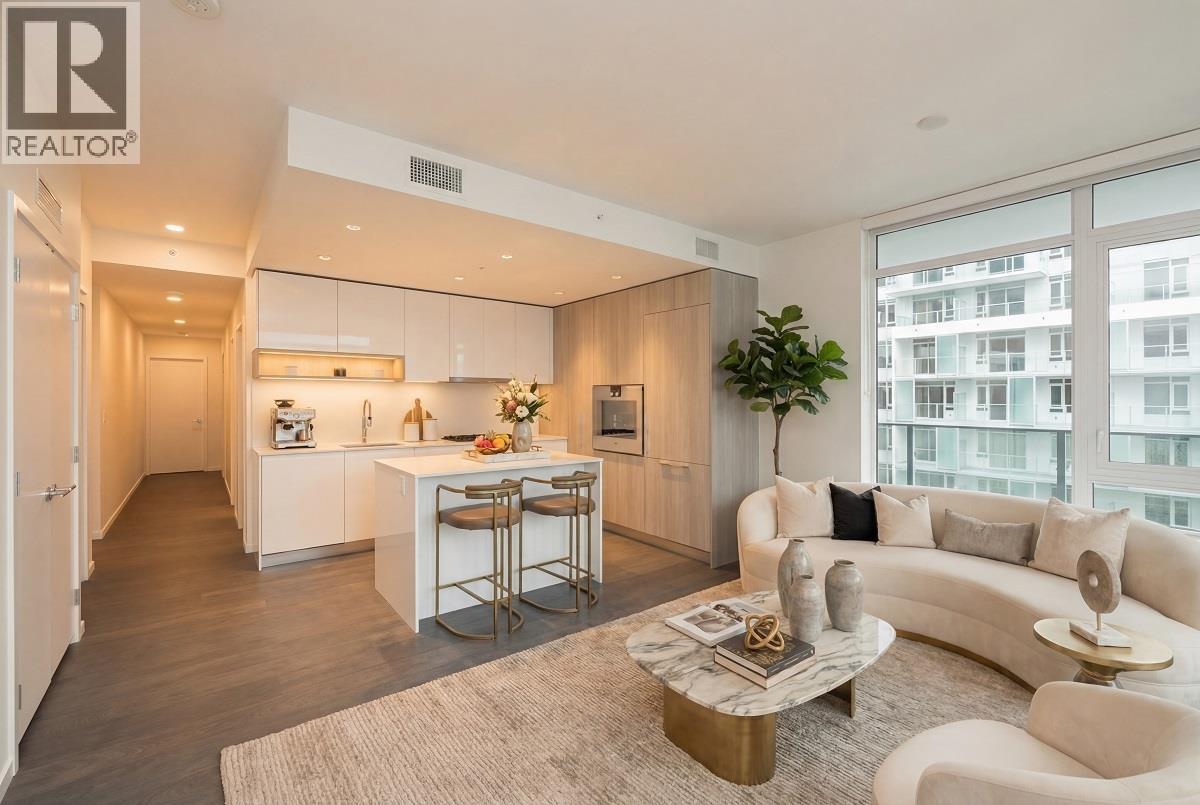 802 6200 MINORU BOULEVARD - Main photo, Richmond, British Columbia