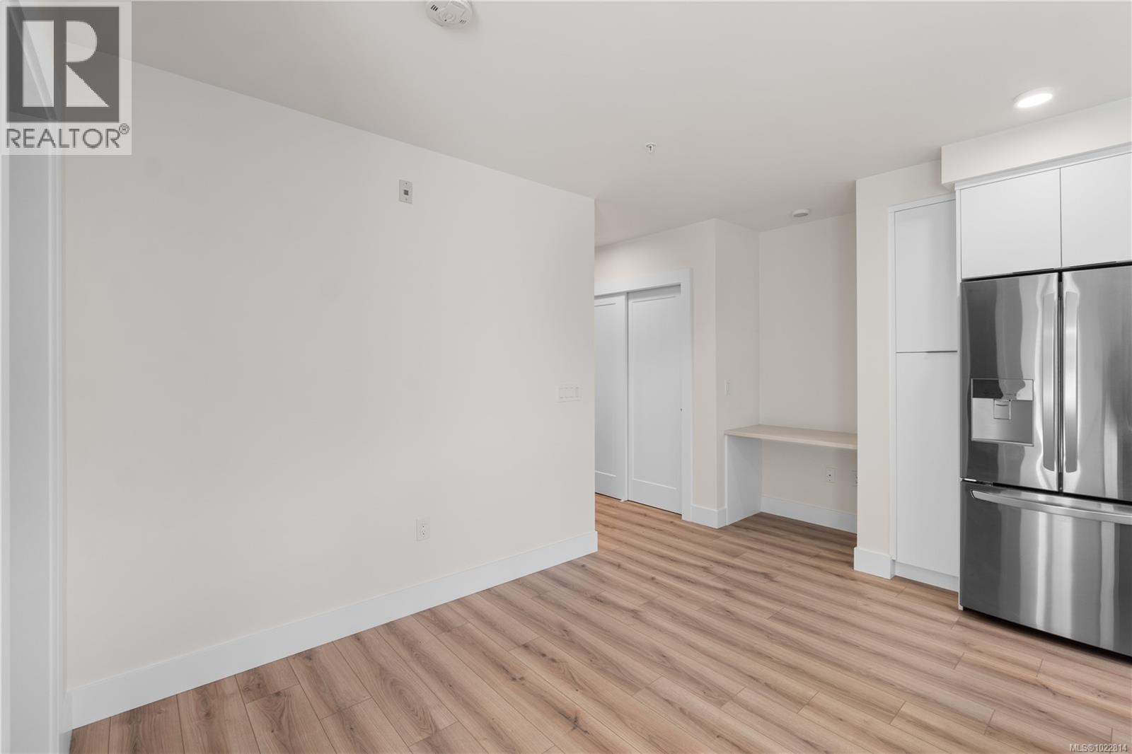 102 45 Haliburton St, Nanaimo