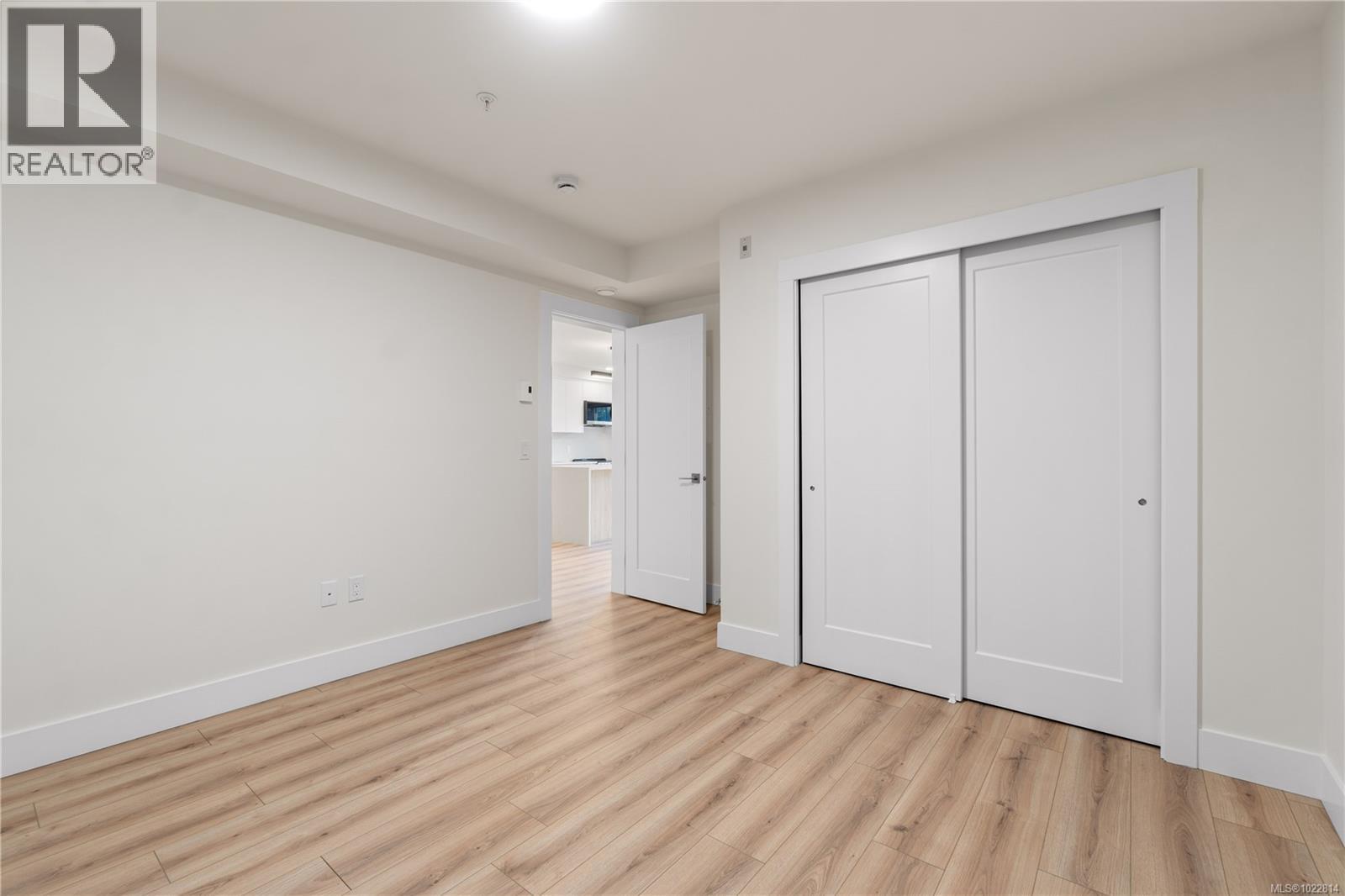 #102 45 Haliburton St - 8