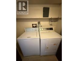 1924 Highview Place, Port Moody, BC V3H1N5 Photo 10