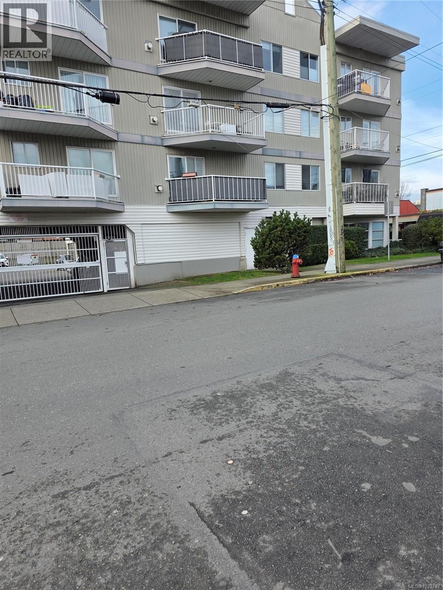 408 1025 Hillside Ave, Victoria