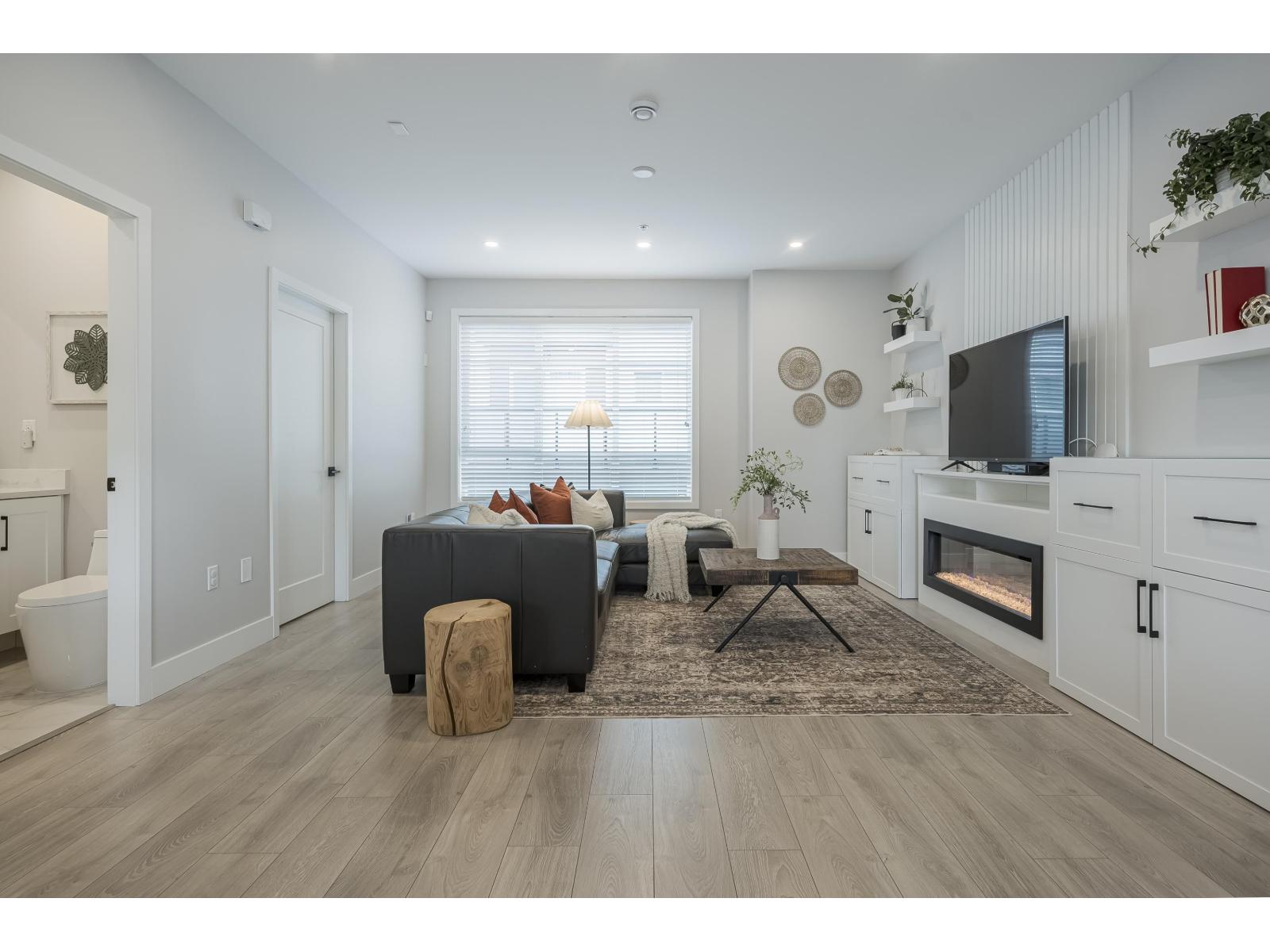 40 20155 84 AVENUE, Langley