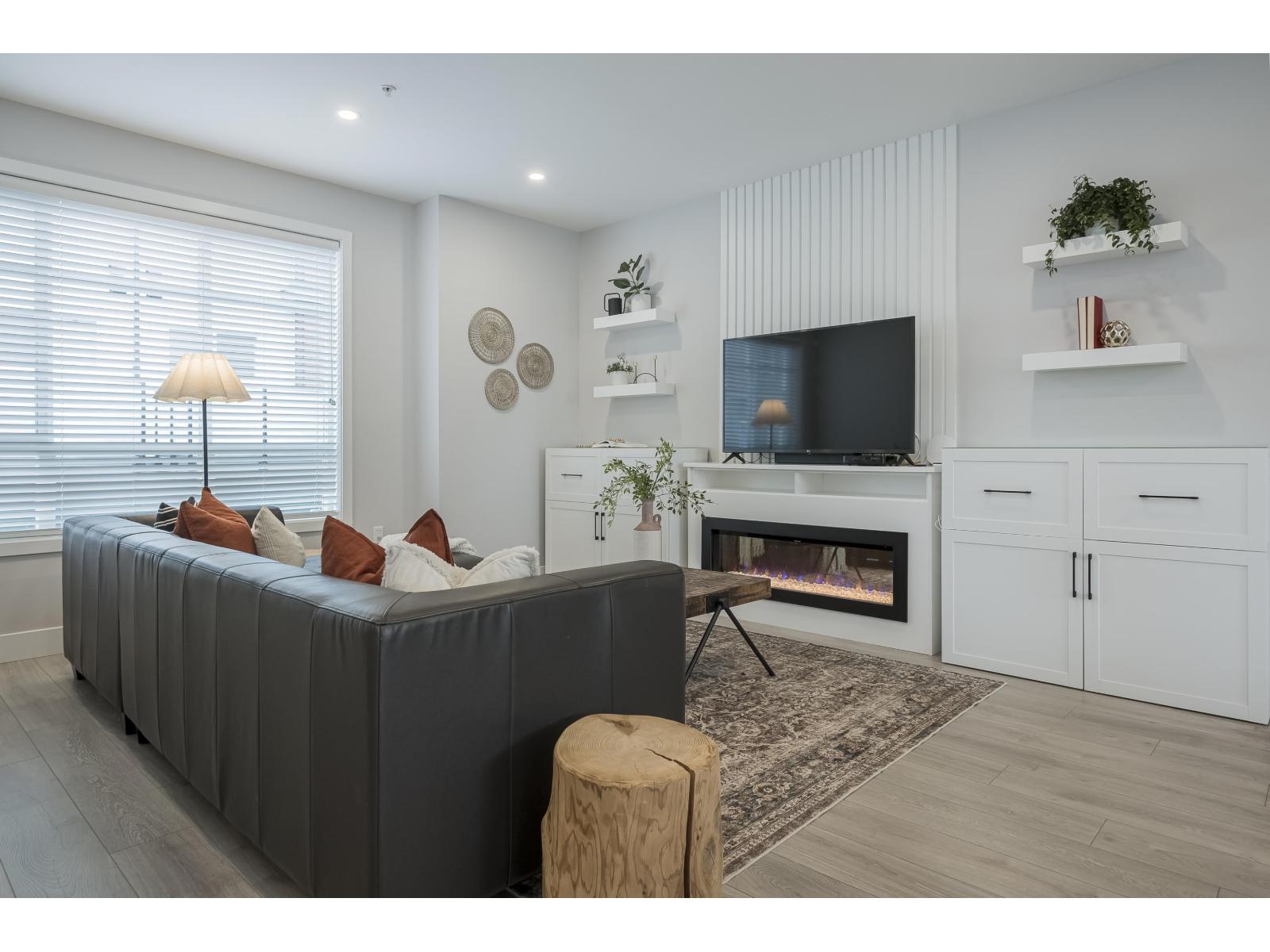 40 20155 84 AVENUE, Langley