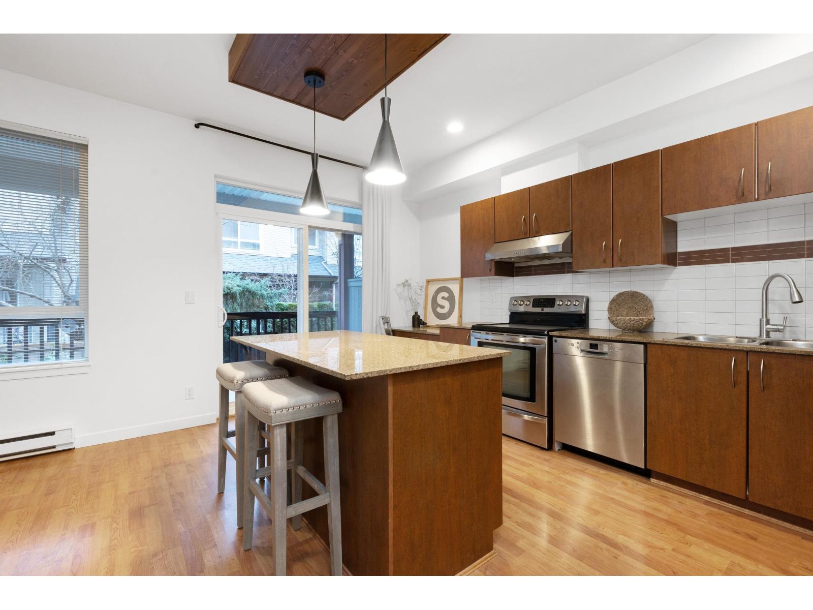 26 16789 60 AVENUE, Surrey