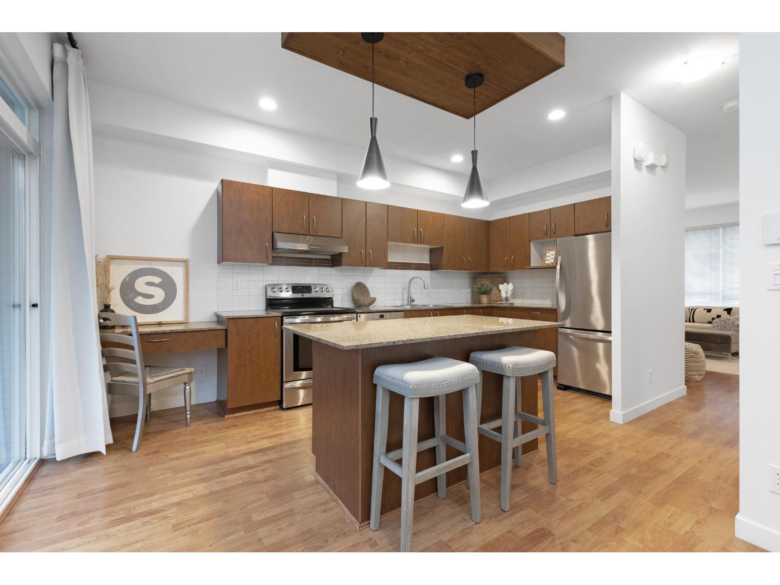 26 16789 60 AVENUE, Surrey