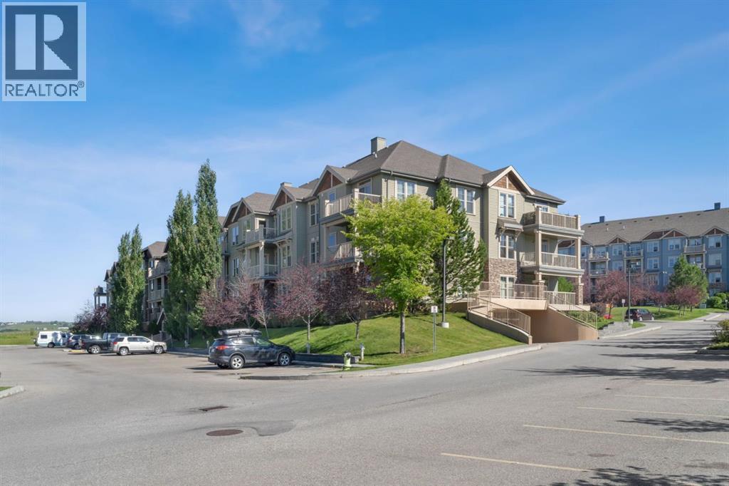 205 Sunset Drive, Cochrane