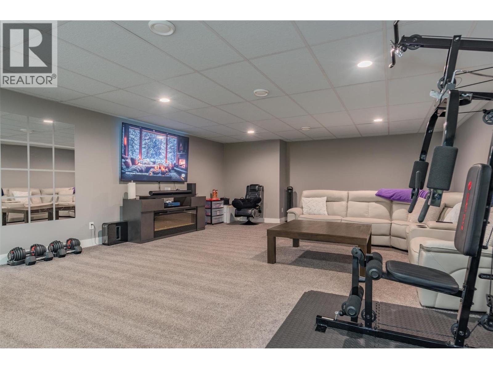 892 Waterloo Road, Castlegar