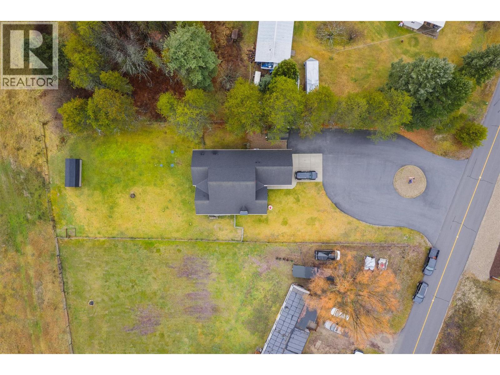 892 Waterloo Road, Castlegar