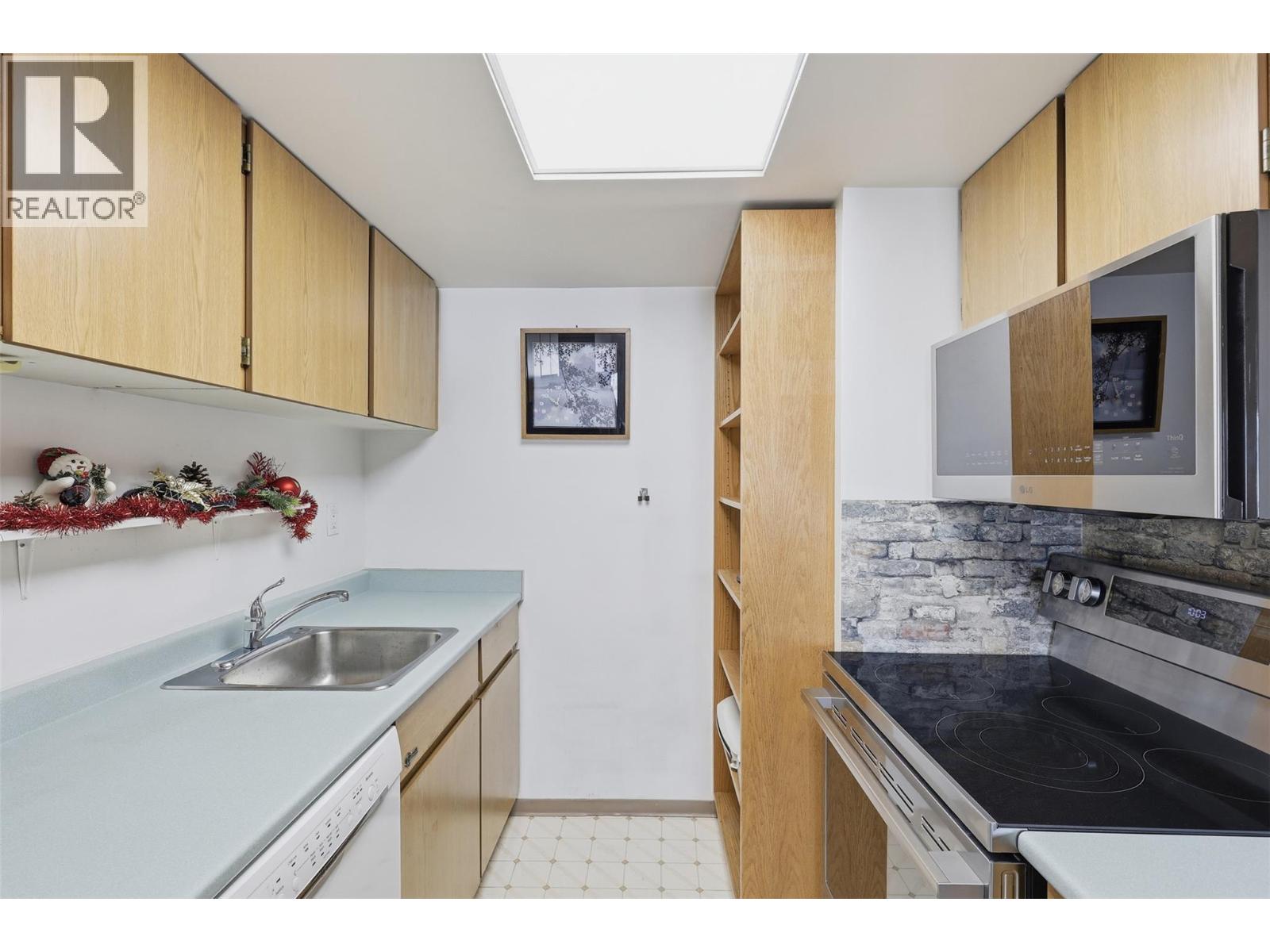 525 Nicola Street Unit# 401, Kamloops