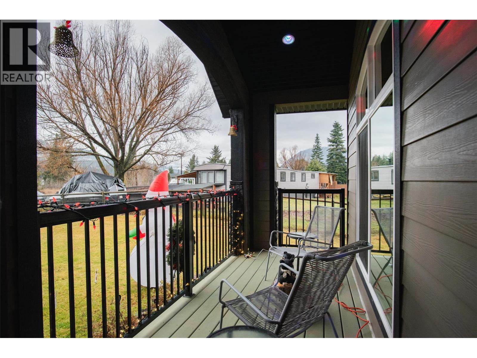 892 Waterloo Road, Castlegar