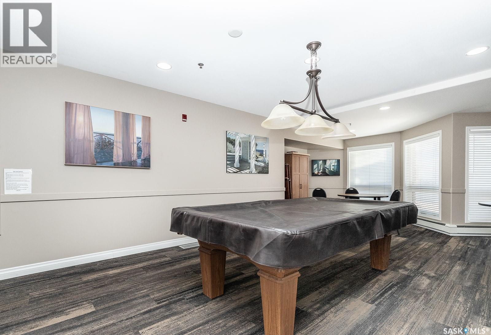 Single Family House Low rise for Sale in   Heritage VIEW Saskatoon 