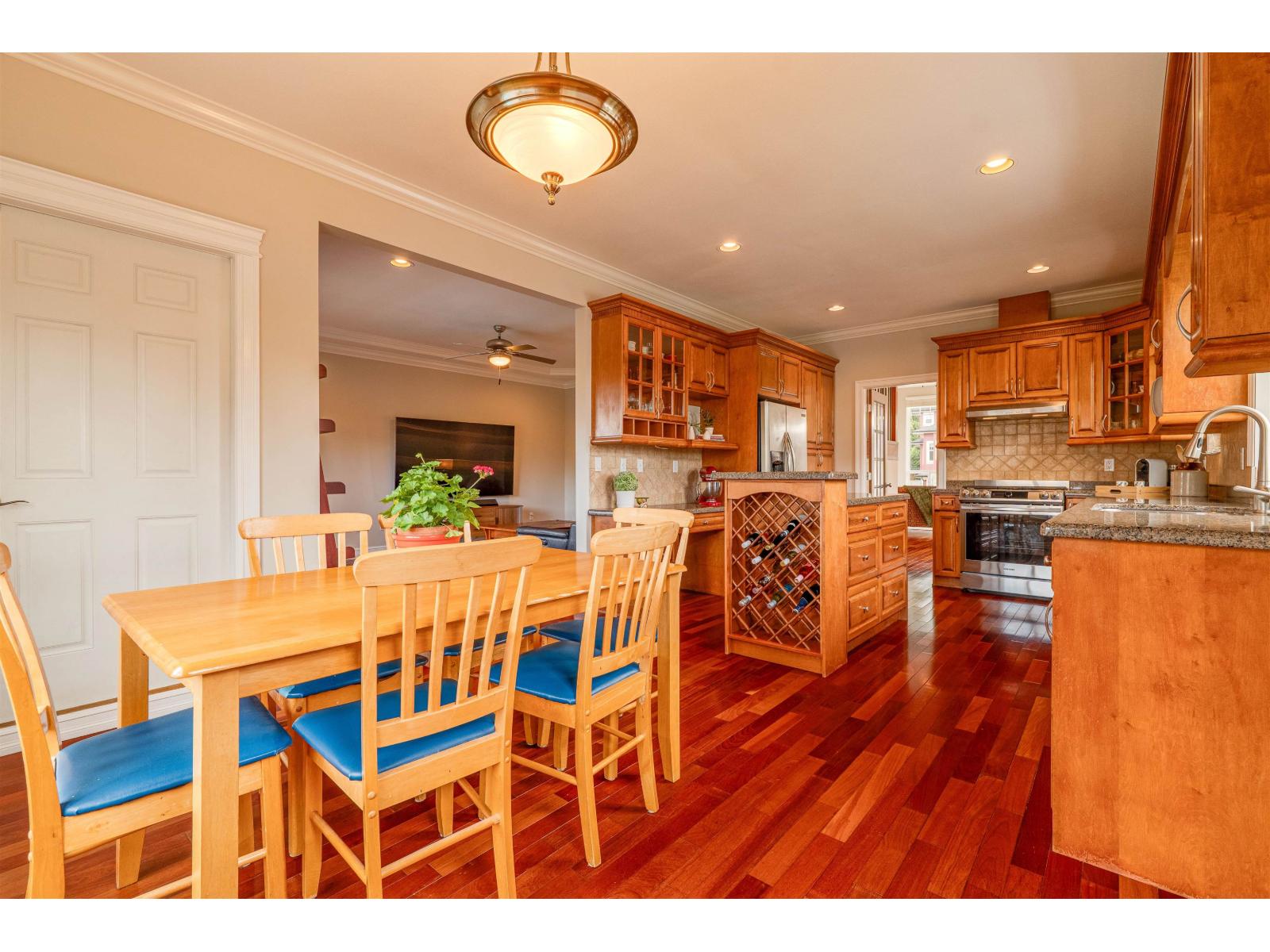 16453 61 AVENUE, Surrey