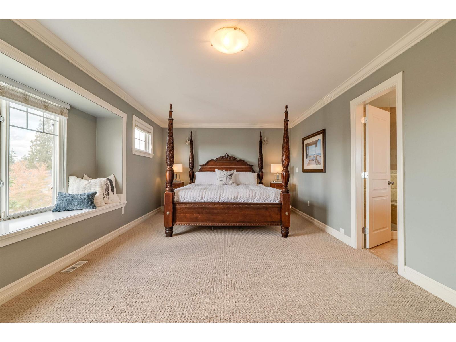 16453 61 AVENUE, Surrey