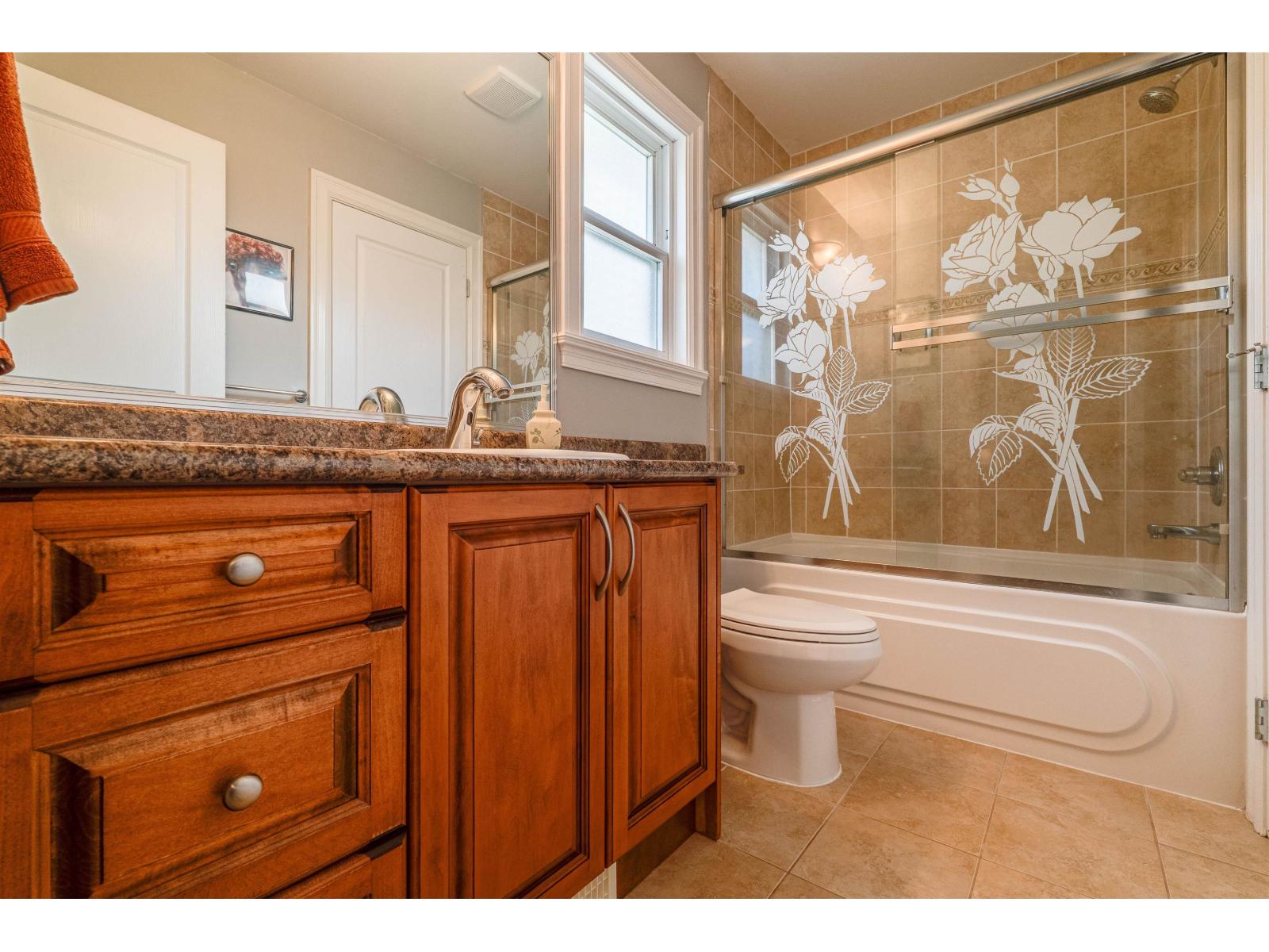 16453 61 AVENUE, Surrey