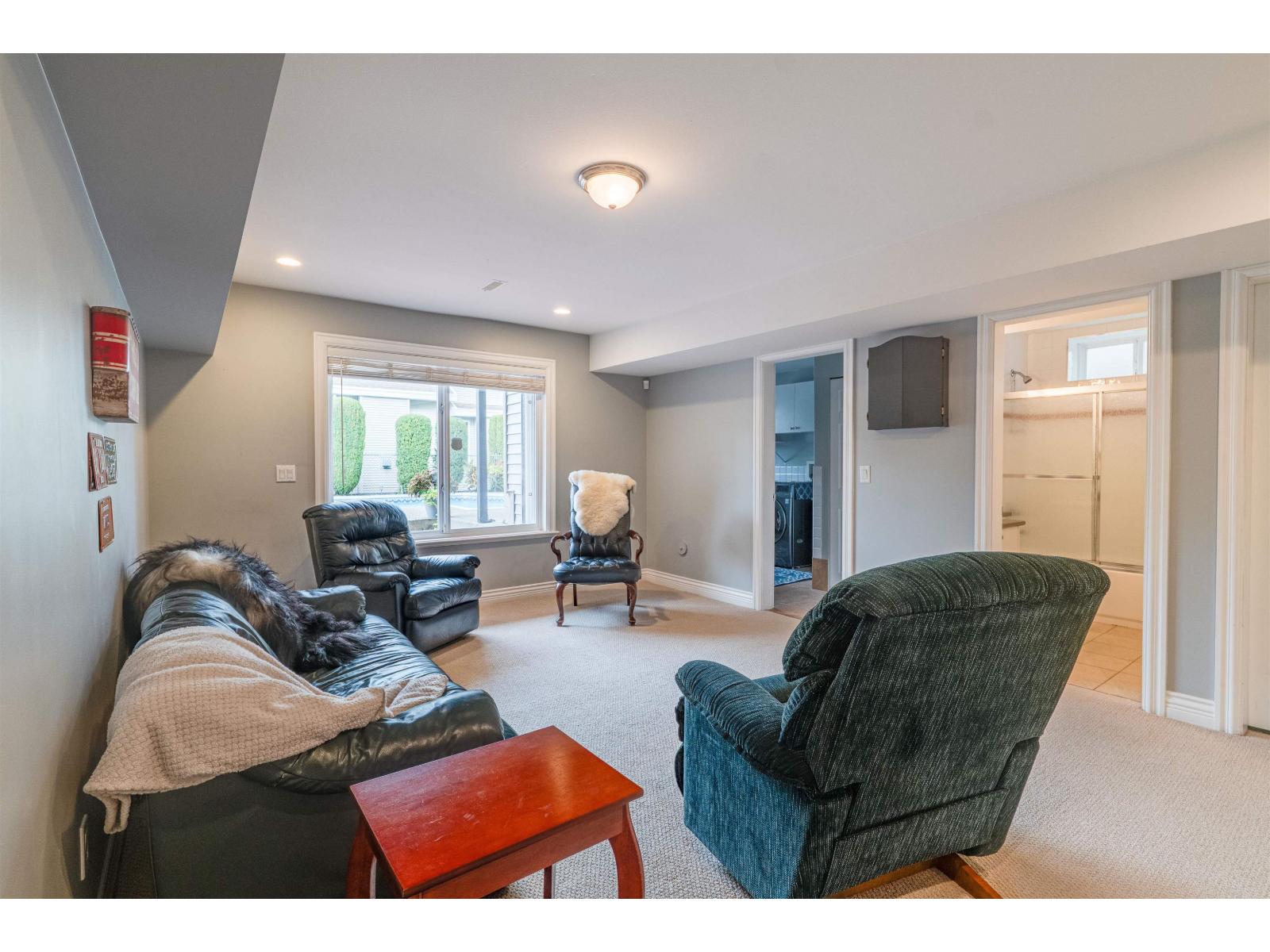 16453 61 AVENUE, Surrey